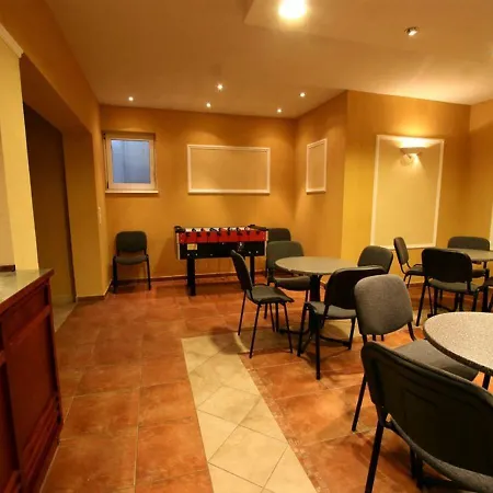 Garda Apartman4 Apartman
